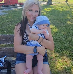 Meet your Posher, Stephanie